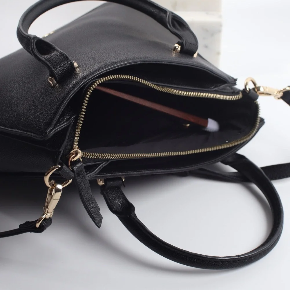Nine West Black Pebbled Satchel Crossbody Bag Gold Hardware - Picture 7 of 7